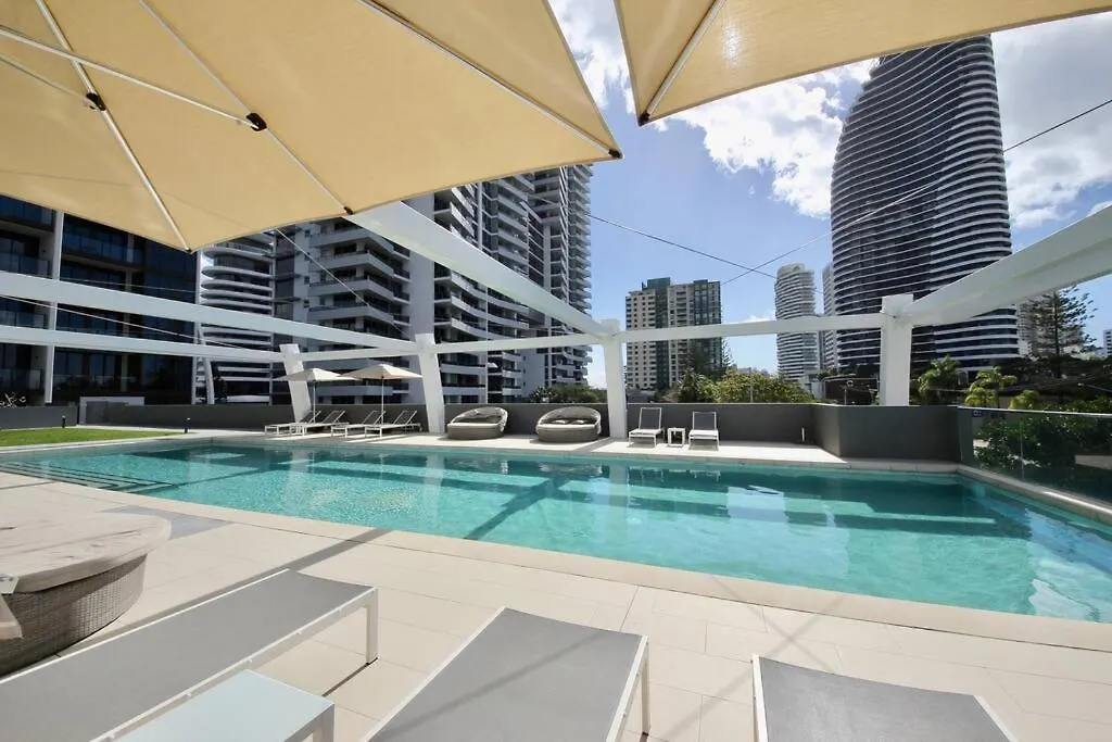 Broadbeach 806 Gold Coast 0*,